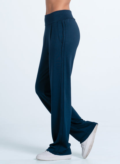 Lucky In Love Chill Play Pant